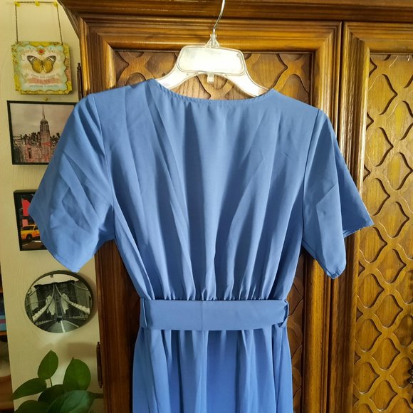 Cornflower Blue Split Hem Maternity Nursing Maxi Dress - NWT, Size S - Picture 9 of 16